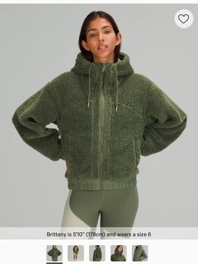 Lululemon Reversible Jacket Olive Green Sherpa Small